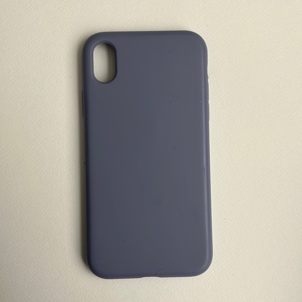Purple silicone/plastic phone case.